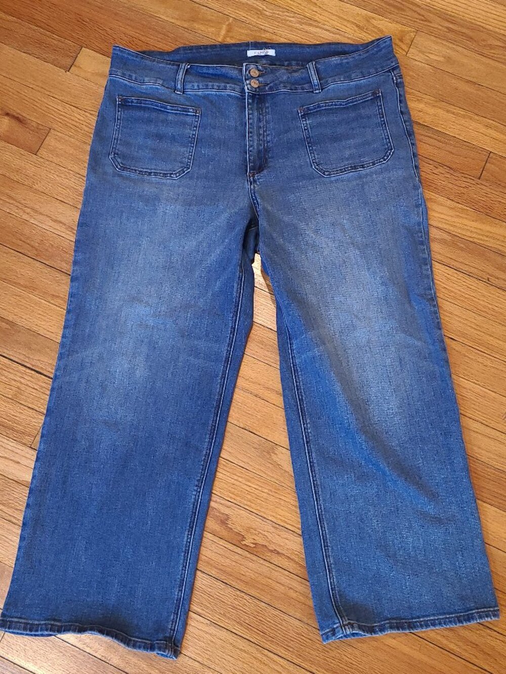 STS Blue Wide Leg Cropped Jeans with Patch Pockets Size 20 / 35